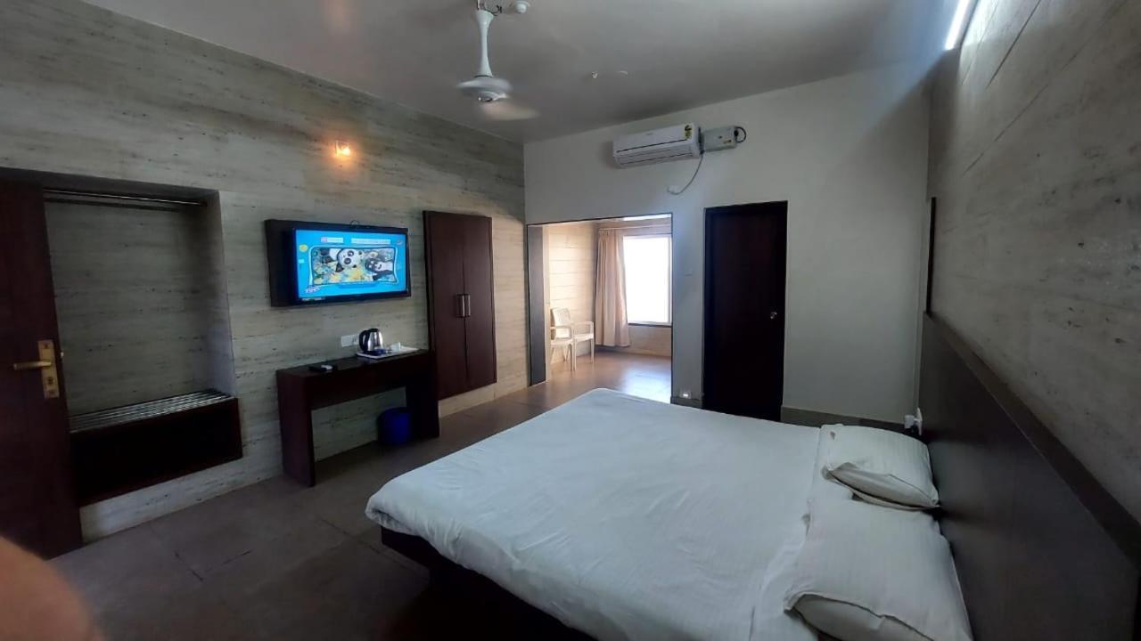Rns Guest House Māvalli Esterno foto
